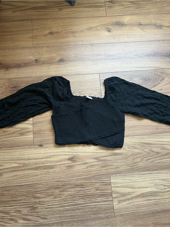 American Eagle Outfitters Tops - American Eagle Black Smocked Cross Front Long Sleeve Blouse Crop Top Size L